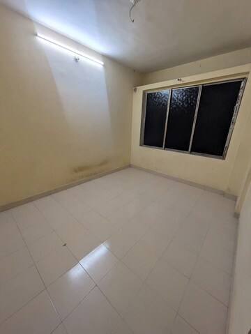 Room in 1 BHK Apartment at Neelkanth Park Kalyan, Kalyan West – for Rent