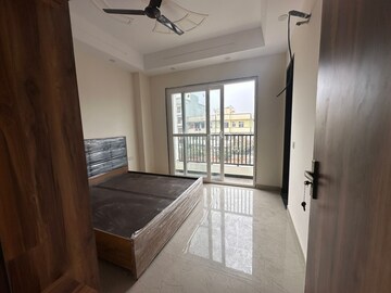 Room in 2 BHK Builder Floor at Sunstar Floors, Sector 51 – for Rent