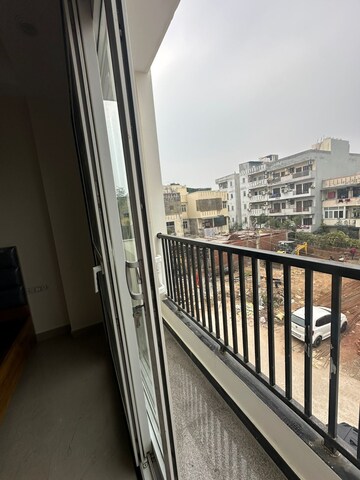 Balcony in 2 BHK Builder Floor at Sunstar Floors, Sector 51 – for Rent