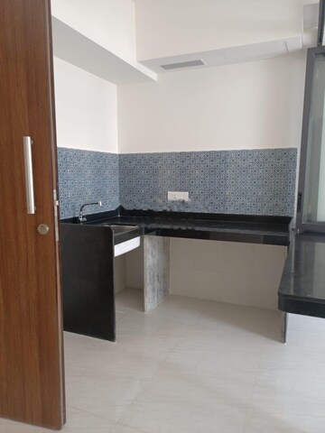 1 BHK Apartment For Rent in Lodha Crown Quality Homes, Majiwada