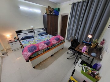Bedroom in 3 BHK Builder Floor at Ardee City, Sector 52 – for Rent
