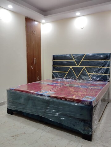 Bedroom in 2 BHK Builder Floor at Saket – for Rent