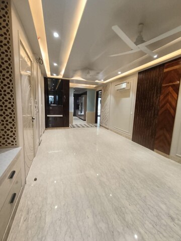 Room in 1 BHK Builder Floor at Palam Vihar Residents Association, Palam Vihar – for Rent