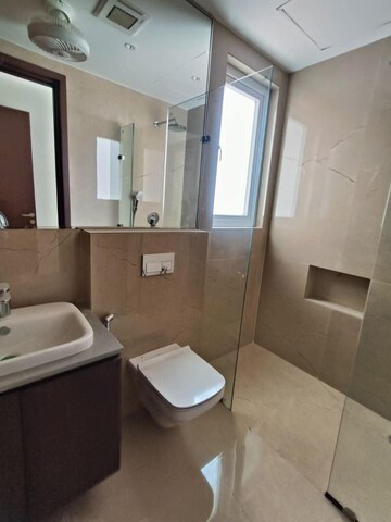 Bathroom in 1.5 BHK Builder Floor at Palam Vihar Residents Association, Palam Vihar – for Rent