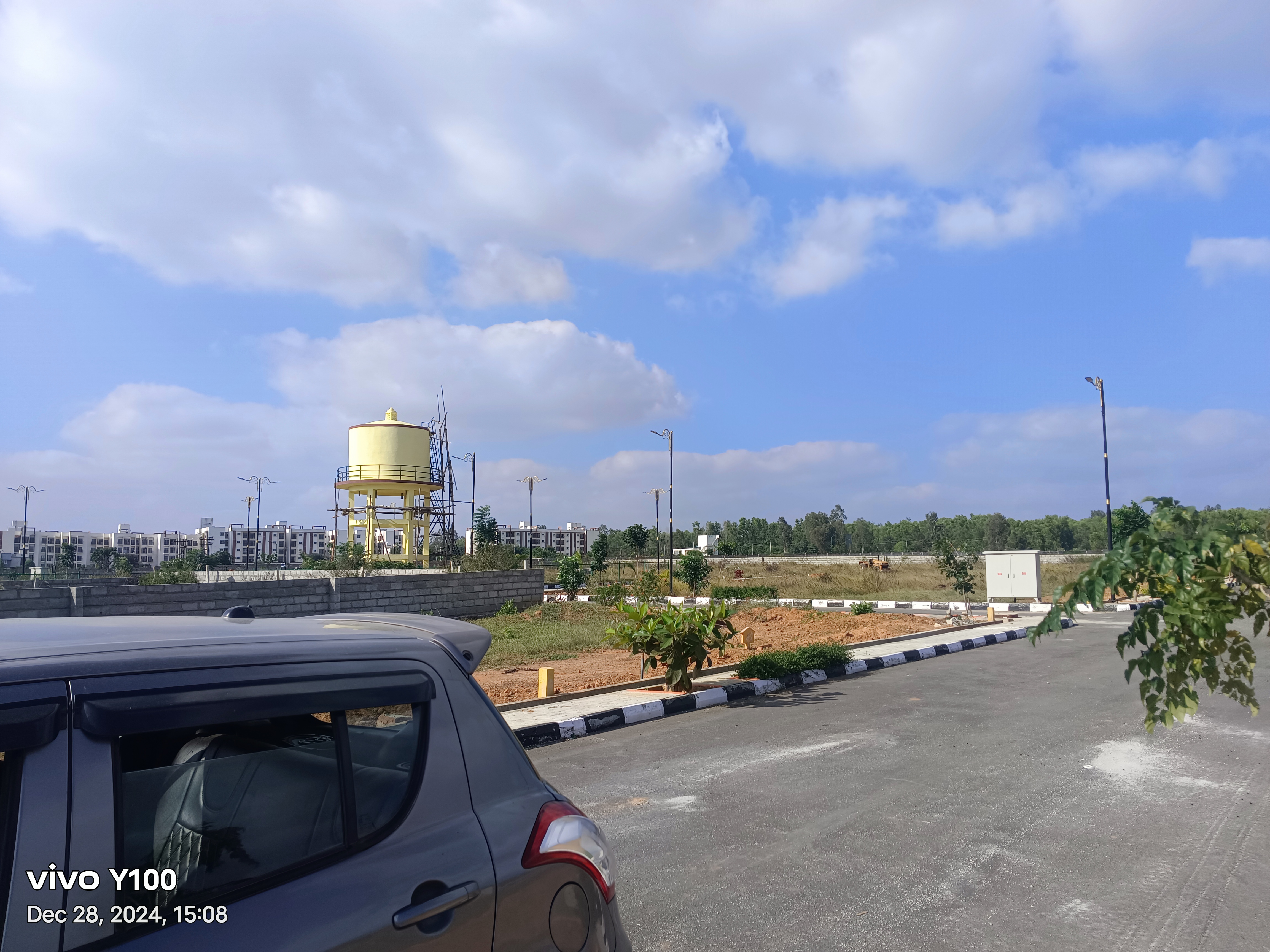 Plot For Sale in Bharti Vihar Layout Phase