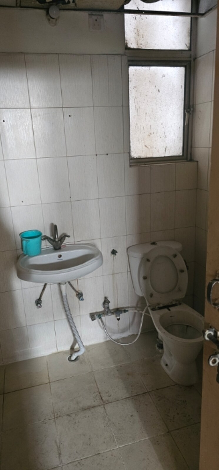 Bathroom, landcraft-river-heights 2 Bedroom 1130 Sq.Ft. Apartment In Raj Nagar Extension Ghaziabad 8084218