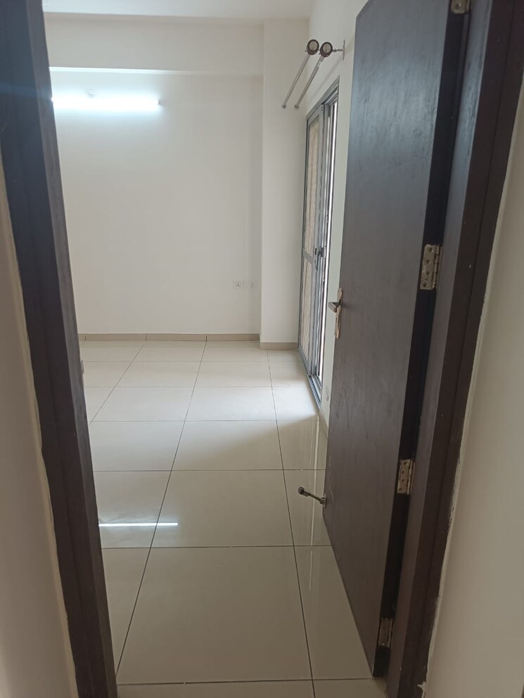 Room, gulshan-bellina 2 Bedroom 1020 Sq.Ft. Apartment In Sector 16 Greater Noida Greater Noida 8084236