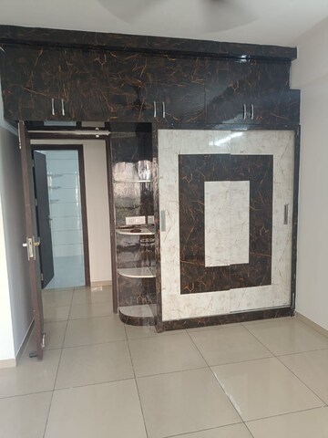 Room in 2 BHK Apartment at Gulshan Bellina, Sector 16 Greater Noida – for Sale
