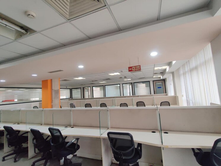 Team Area, alphathum Commercial Office Space 4000 Sq.Ft. In Sector 90 Noida 8084238