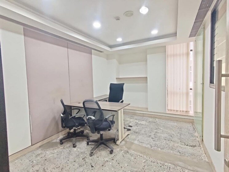 Team Area, alphathum Commercial Office Space 4000 Sq.Ft. In Sector 90 Noida 8084238