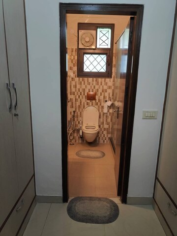 Building Lobby in 2 BHK Builder Floor at Palam Vihar Residents Association, Palam Vihar – for Rent