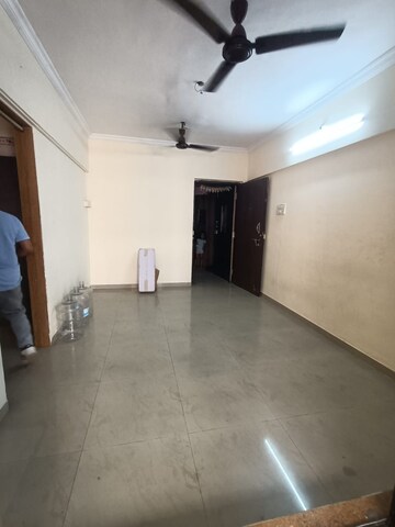 Room in 1 BHK Apartment at Shah Corner, Kharghar – for Rent
