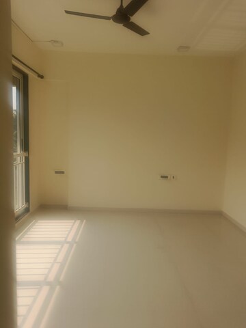 Bedroom in 2 BHK Apartment at Collectors Colony – for Rent