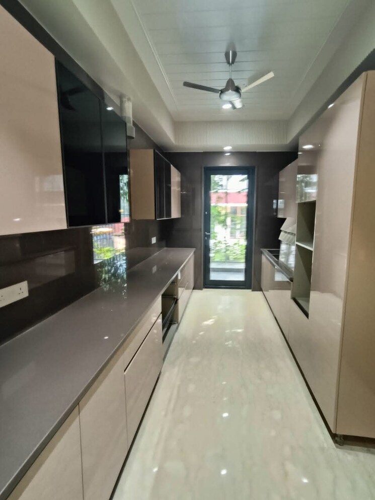 Kitchen, palam-vihar-residents-association 3 Bedroom 1780 Sq.Ft. Builder Floor In Palam Vihar Gurgaon 8084397