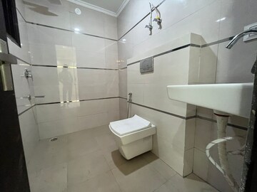 Bathroom in 2 BHK Apartment at Palm Residency Chhatarpur, Chattarpur – for Rent