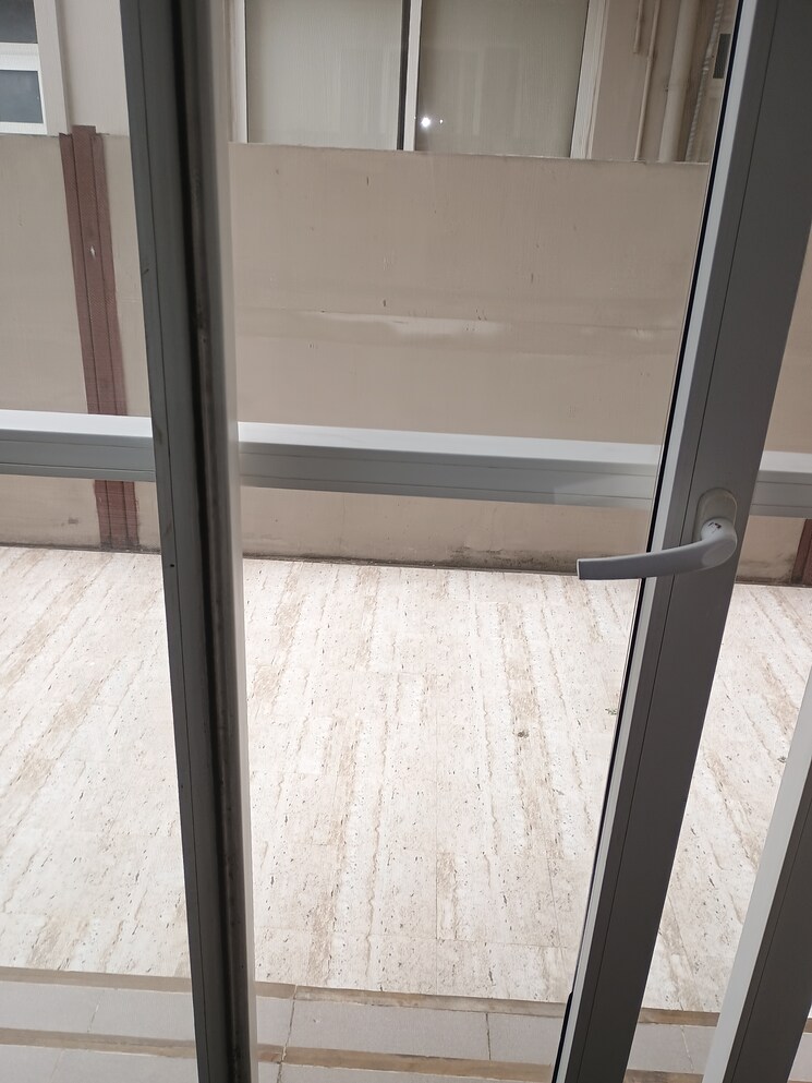 Balcony, bptp-amstoria 3 Bedroom 2400 Sq.Ft. Builder Floor In Sector 102 Gurgaon 8084449