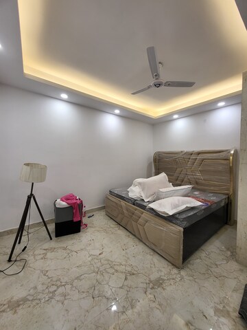 Bedroom in 2 BHK Apartment at Palm Residency Chhatarpur, Chattarpur – for Rent