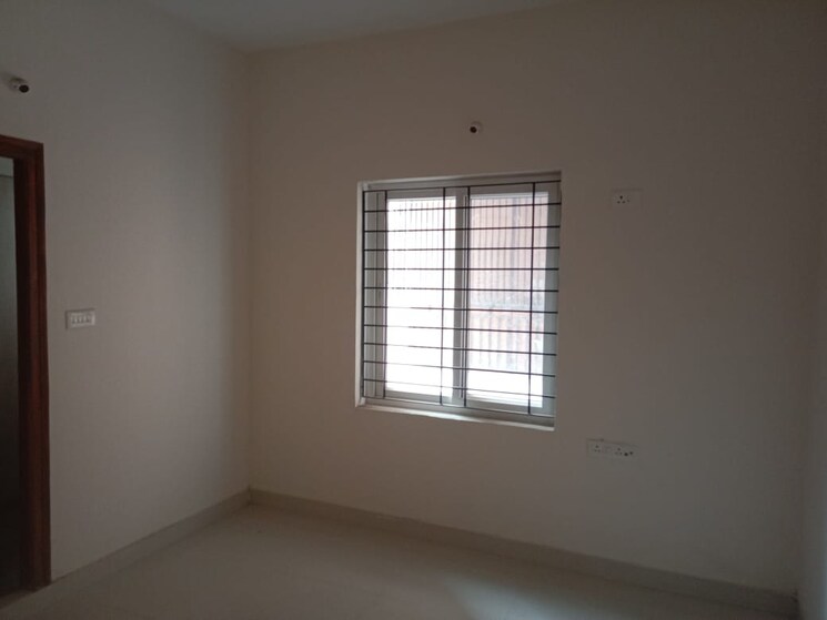 Room, manikonda 2 Bedroom 1070 Sq.Ft. Apartment In Manikonda Hyderabad 8084444