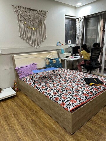 Bedroom in 4 BHK Apartment at Courtyard by Narang Realty and The Wadhwa Group, Pokhran Road No 2 – for Rent