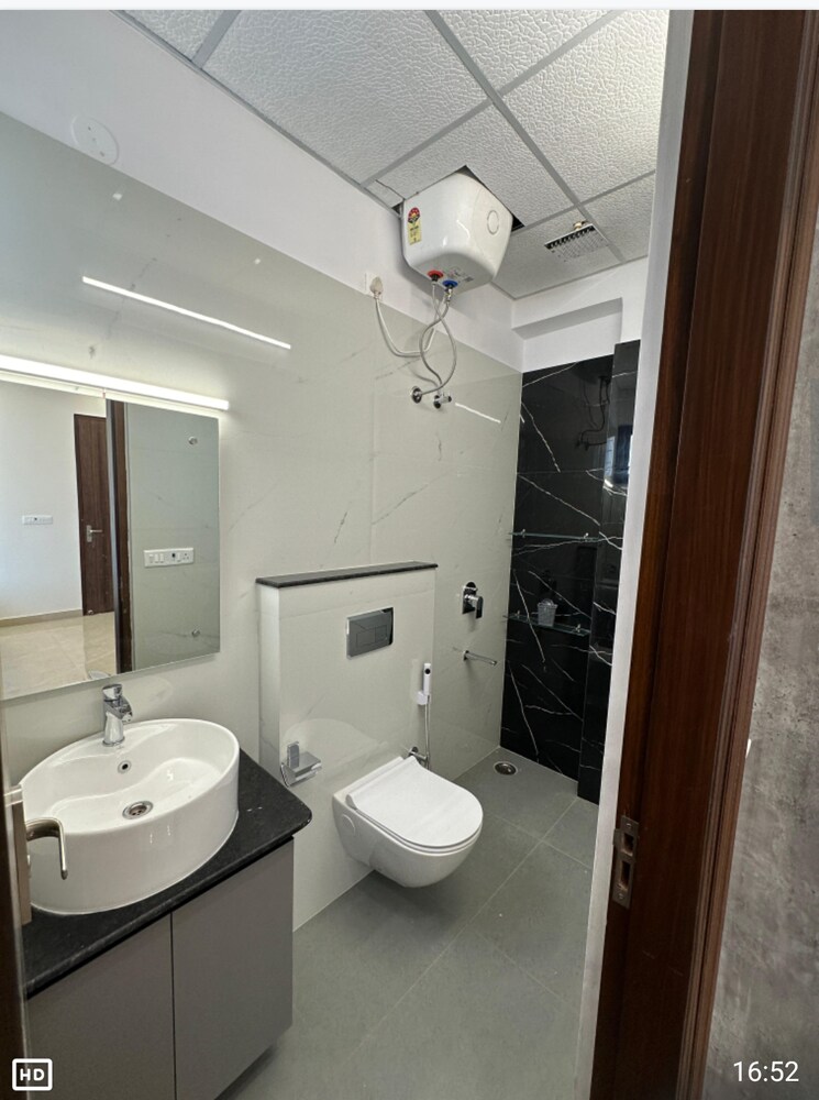 Bathroom, sahastradhara road 3 Bedroom 1800 Sq.Ft. Apartment In Sahastradhara Road Dehradun 8084520