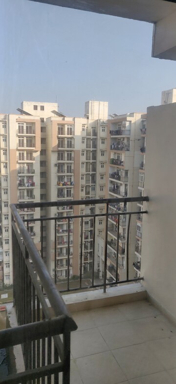 2 BHK Apartment – Exterior View View at KLJ Platinum Heights, Sector 77 - for Rent