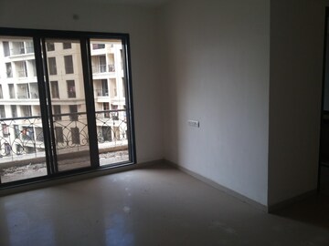 Room in 3 BHK Apartment at Nisarg Hyde Park, Kharghar – for Rent