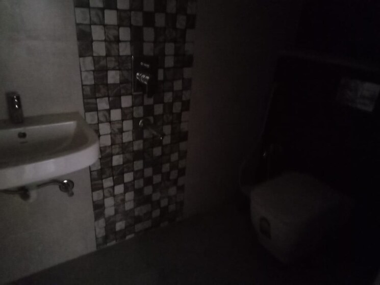 Bathroom, manikonda 2 Bedroom 870 Sq.Ft. Apartment In Manikonda Hyderabad 8084827