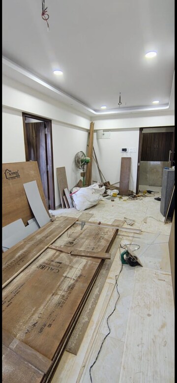 Room in 2 BHK Apartment at Alag Olive, Pant Nagar – for Rent