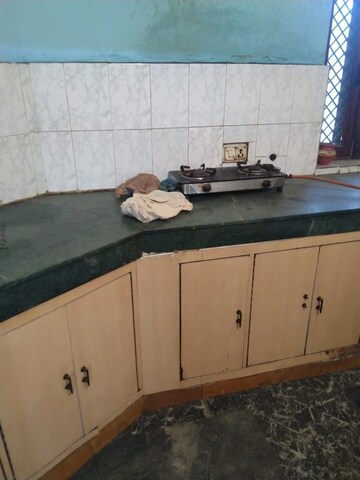 Kitchen in 2.5 BHK Independent House at Gamma Ii Greater Noida – for Rent