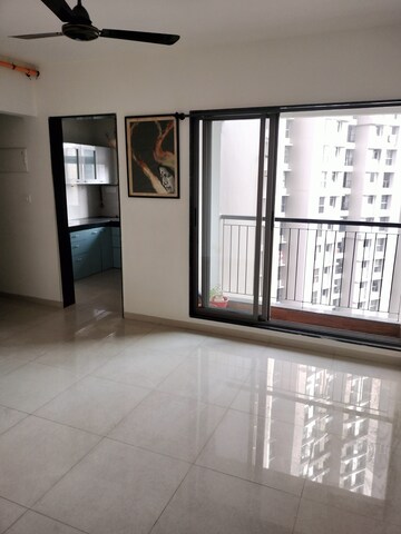 2 BHK Apartment For Rent in Runwal Eirene Balkum Pada Thane  8084742