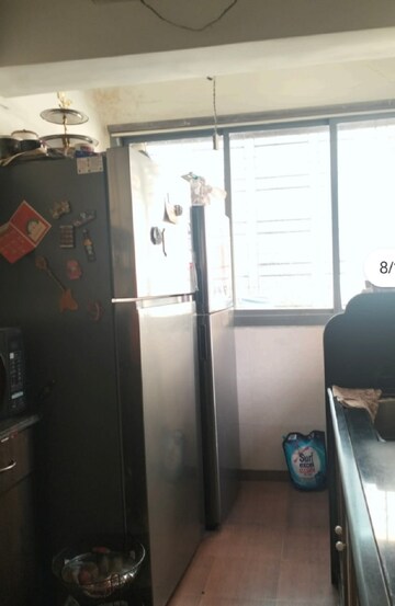 Furnished Amenities in 2 BHK Apartment at Bandra West – for Rent