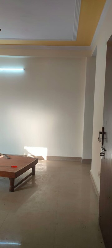 Room in 2 BHK Apartment at Freedom Fighters Enclave – for Rent