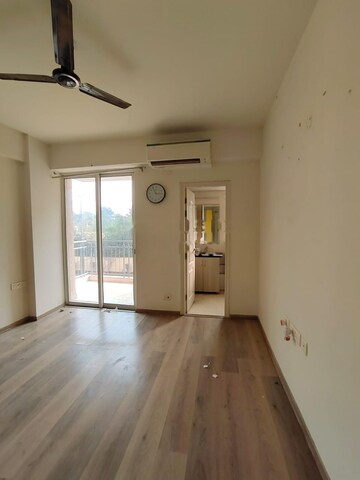 Building Lobby in 3 BHK Apartment at Emaar Palm Hills, Sector 77 – for Rent
