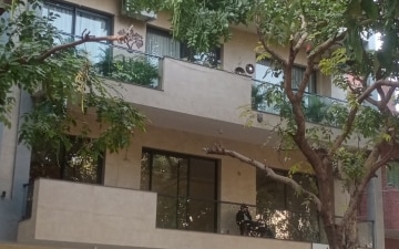 3 BHK Builder Floor For Sale in Unitech Nirvana Country Cedar Crest, Sector 50