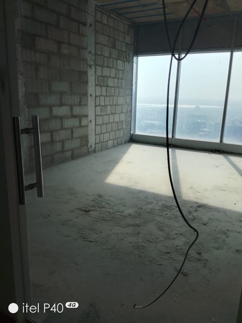 Office Space For Sale in Alphathum