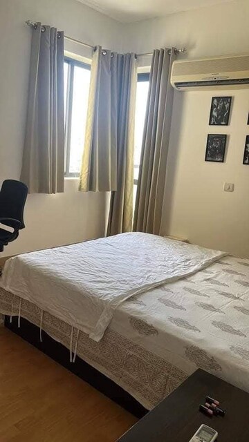 Bedroom in 2 BHK Builder Floor at Ansal Plaza Sector-23, Sector 23 – for Rent