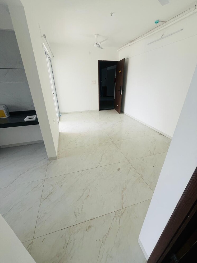 Bathroom, utsav-51-balewadi-residences 2 Bedroom 712 Sq.Ft. Apartment In Balewadi Pune 8084983