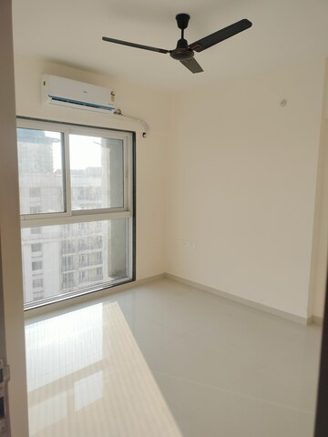 Room in 2 BHK Apartment at Ashar Axis, Majiwada – for Rent