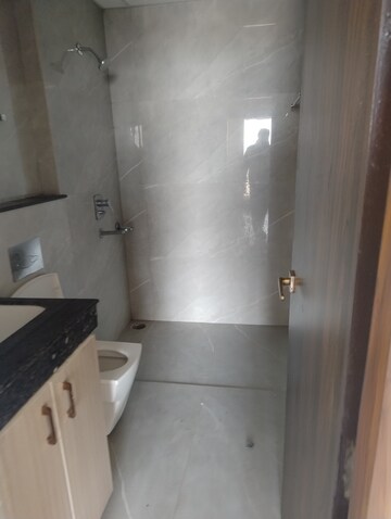 Furnished Amenities in 2 BHK Apartment at Rishita Manhattan, Gomti Nagar – for Rent