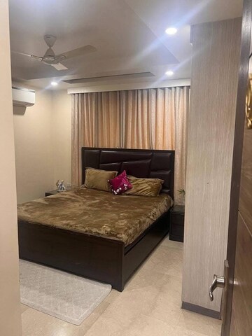 Bedroom in 2 BHK Builder Floor at Ansal Plaza Sector-23, Sector 23 – for Rent
