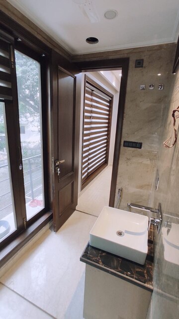 Bathroom in 2 BHK Builder Floor at Old Rajinder Nagar – for Rent
