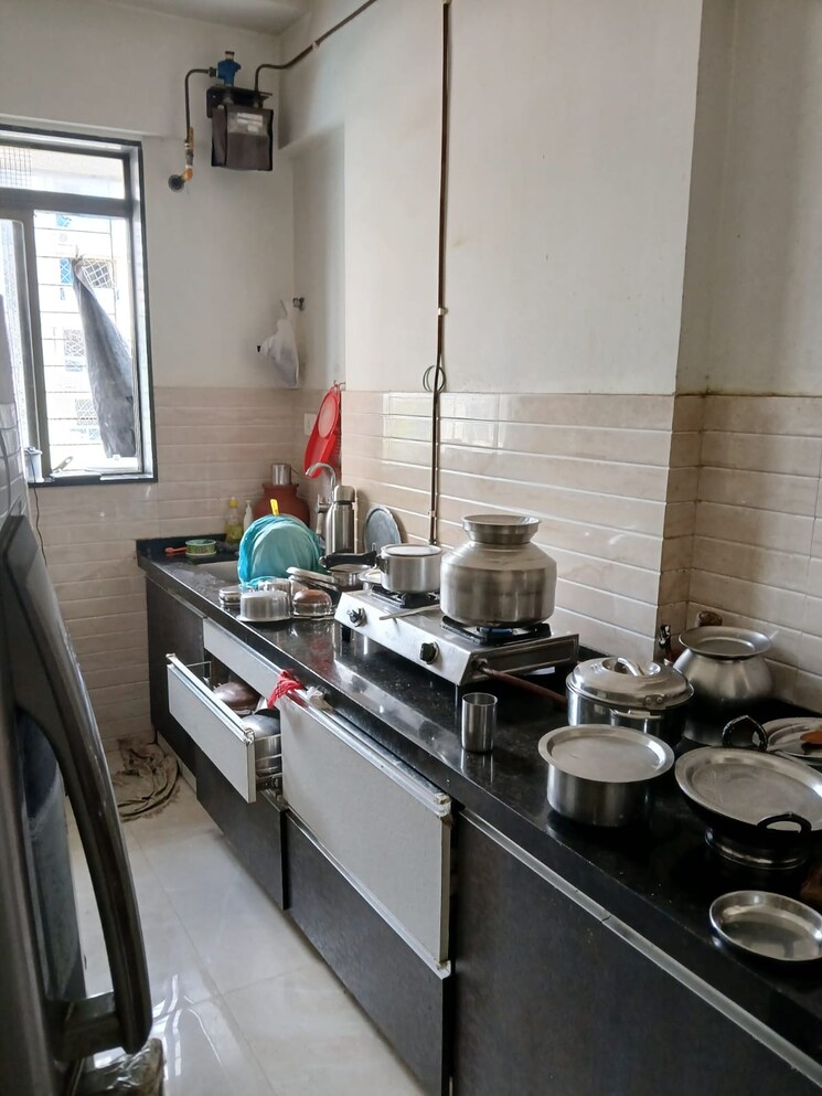 Gym, sd-epsilon 4 Bedroom 2150 Sq.Ft. Apartment In Kandivali East Mumbai 8085096