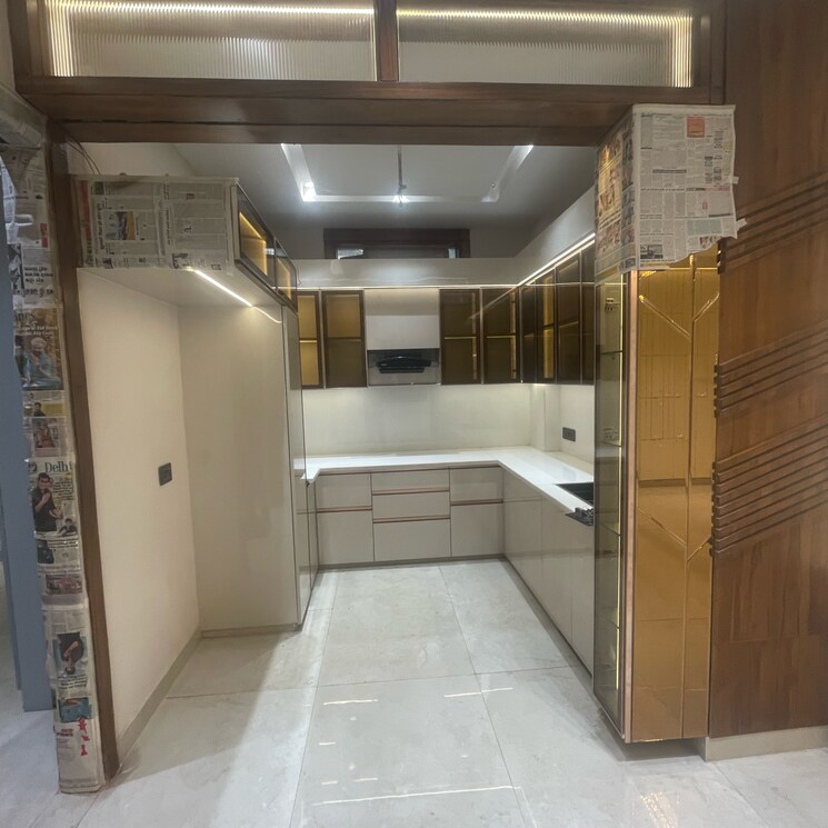 Kitchen, niti khand 4 Bedroom 143 Sq.Mt. Builder Floor In Niti Khand Ghaziabad 8085112