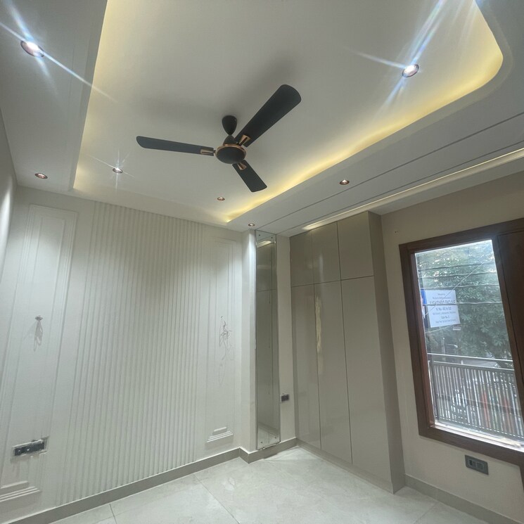 Room, niti khand 4 Bedroom 143 Sq.Mt. Builder Floor In Niti Khand Ghaziabad 8085112