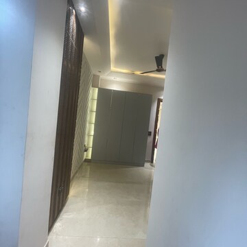 Building Lobby in 4 BHK Builder Floor at Niti Khand – for Sale