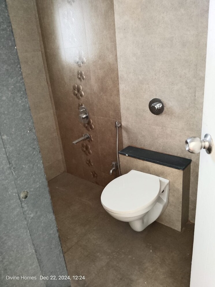 Bathroom, sg-rainbow 2 Bedroom 1350 Sq.Ft. Penthouse In Khadki Pune 8085127