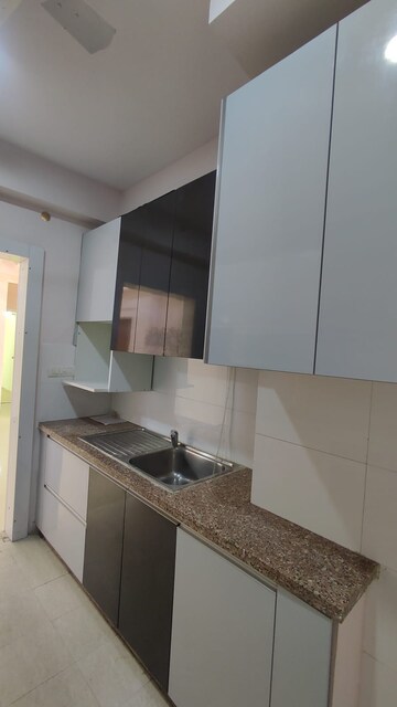 3 BHK Apartment For Sale in Moti Nagar