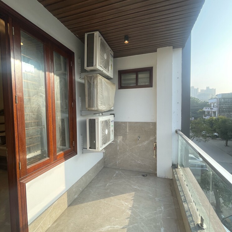 Kitchen, niti khand 4 Bedroom 350 Sq.Mt. Builder Floor In Niti Khand Ghaziabad 8085139