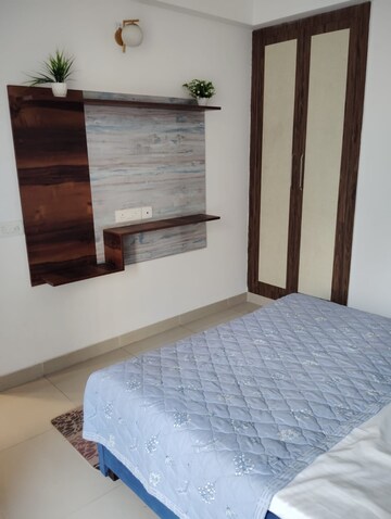 2 BHK Apartment For Rent in VVIP Addresses, Raj Nagar Extension