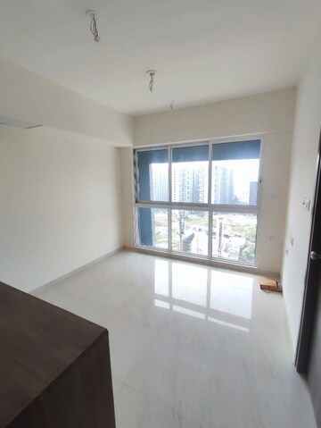 Room in 1 BHK Apartment at Lodha Crown Taloja Quality Homes, Dombivli East – for Rent